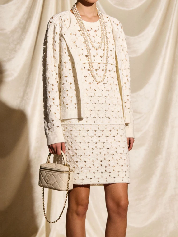 Повседневный кардиган с длинными рукавами и платье, женский комплект, сексуальный полый прямой пляжный наряд, белый вязаный крючком, весна-лето, из двух предметов
Повседневный кардиган с длинными рукавами и платье, женский комплект, сексуальный полый прямой пляжный наряд, белый вязаный крючком, весна-лето, из двух предметов