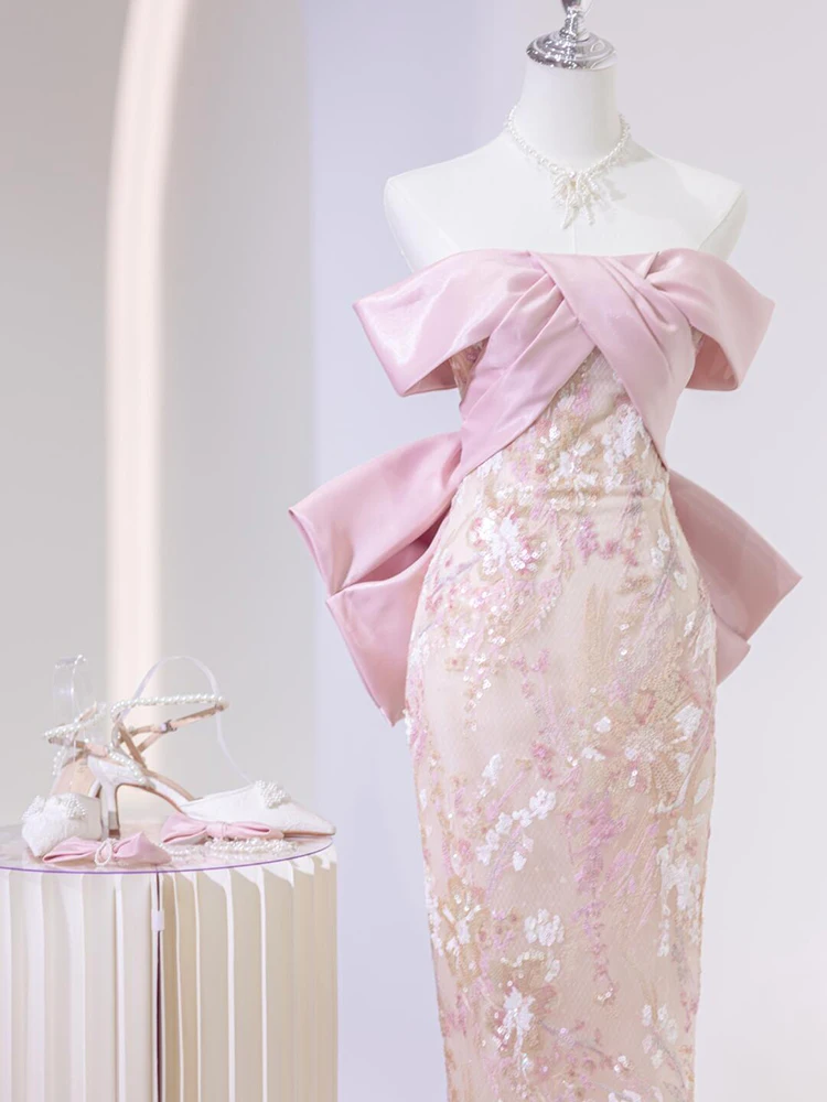 Cheongsam Toast Dress High-End off-Shoulder Pink Bride Engagement Evening Banquet Temperament New Chinese Style Women
Cheongsam Toast Dress High-End off-Shoulder Pink Bride Engagement Evening Banquet Temperament New Chinese Style Women