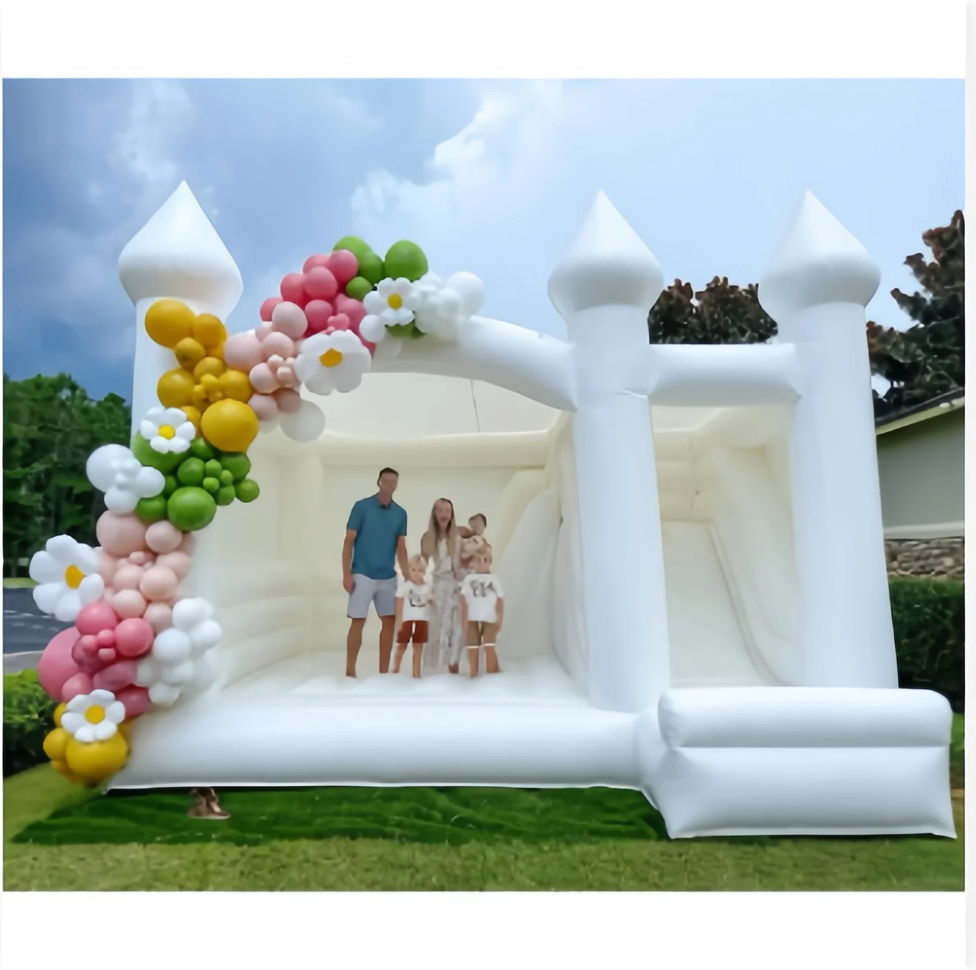 New Design Inflatables Castle Bouncy Jumping Model on the Lawn Party Rentals Equipment Kids Bouncing Castle
New Design Inflatables Castle Bouncy Jumping Model on the Lawn Party Rentals Equipment Kids Bouncing Castle