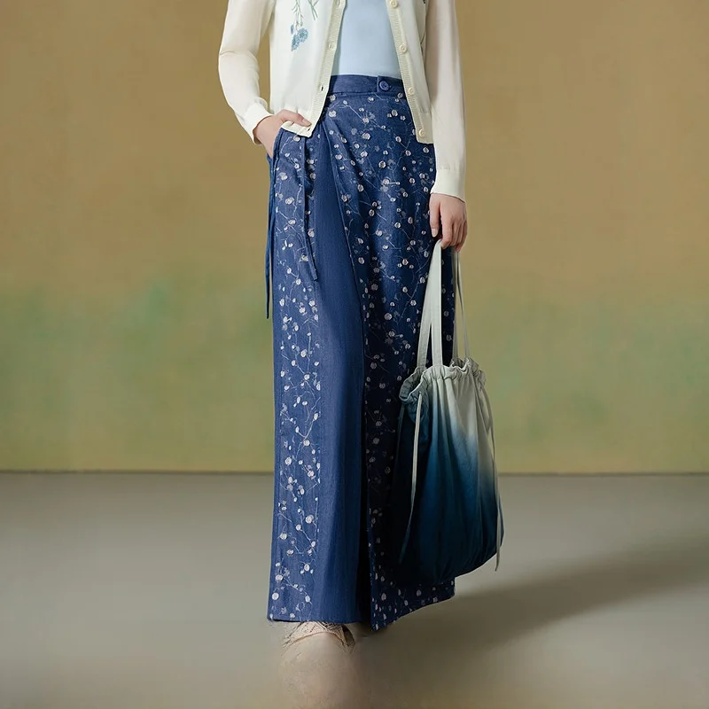 New 2025 Summer Women's Loose Wide Leg Pants Skirt 00% Cotton Embroidered All-Match Sle l Waist Zipper Closure
New 2025 Summer Women's Loose Wide Leg Pants Skirt 00% Cotton Embroidered All-Match Sle l Waist Zipper Closure