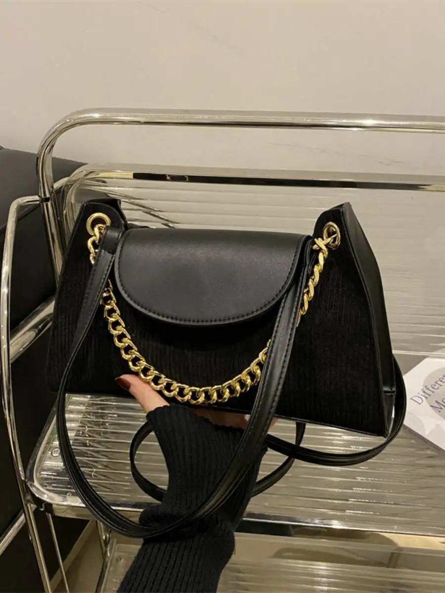 Underarm Women's Bag Simple Faion 2024 New Sle Small Square Bag Versatile Crossbody Bag for Ladies Daily Use
Underarm Women's Bag Simple Faion 2024 New Sle Small Square Bag Versatile Crossbody Bag for Ladies Daily Use