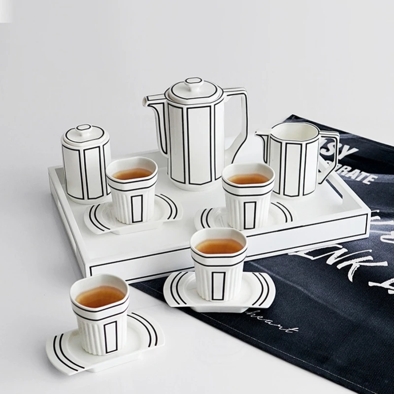 Northern European Tea Set Household Ceramic Creative British Bone China Coffee Set Cup Pot with Tray
Northern European Tea Set Household Ceramic Creative British Bone China Coffee Set Cup Pot with Tray