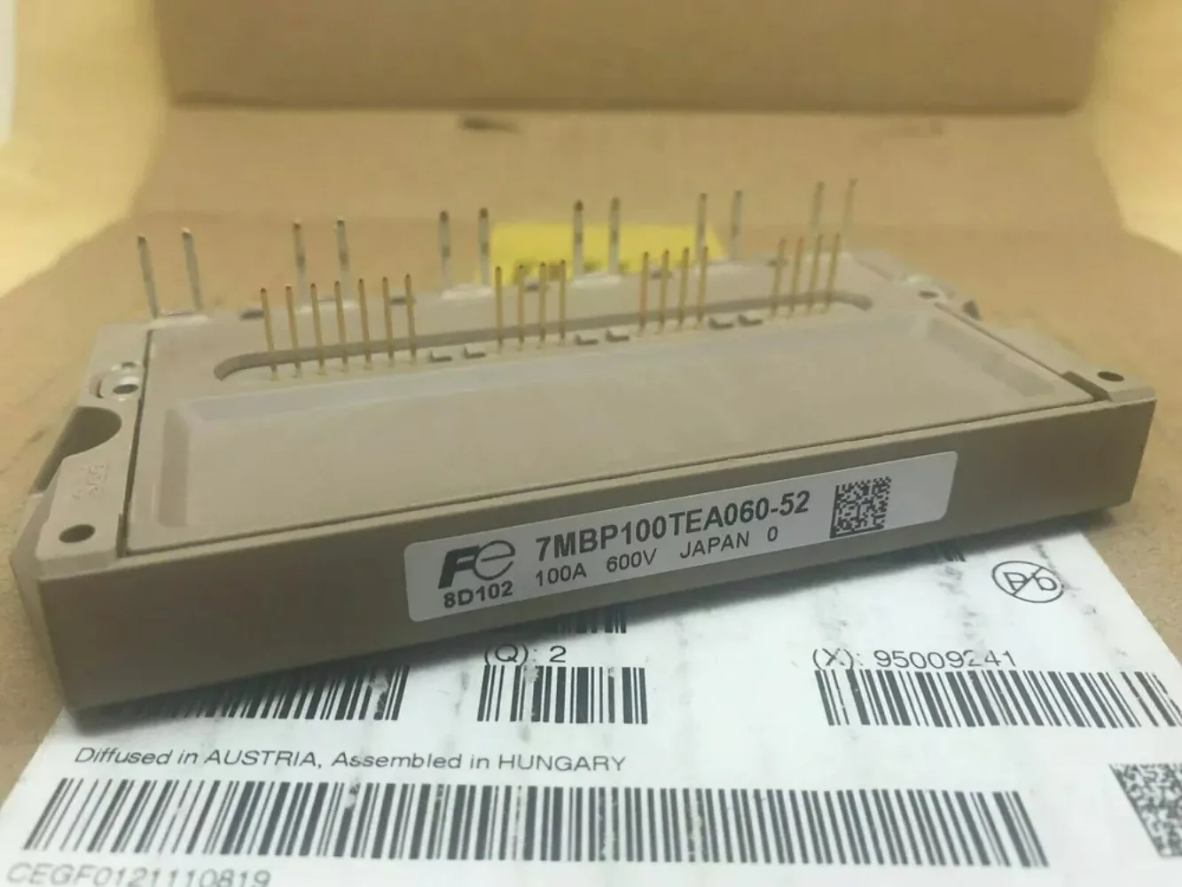 1 piece brand new original 7MBP100TEA060-52 IGBT module 7MBP100TEA060-52
1 piece brand new original 7MBP100TEA060-52 IGBT module 7MBP100TEA060-52