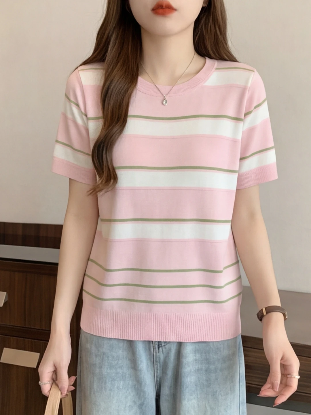 Pink Striped Loose Short Sleeve Knitted Sweater Women's Summer New plus Size Beautiful Slimming Top Korean Style round Neck
Pink Striped Loose Short Sleeve Knitted Sweater Women's Summer New plus Size Beautiful Slimming Top Korean Style round Neck