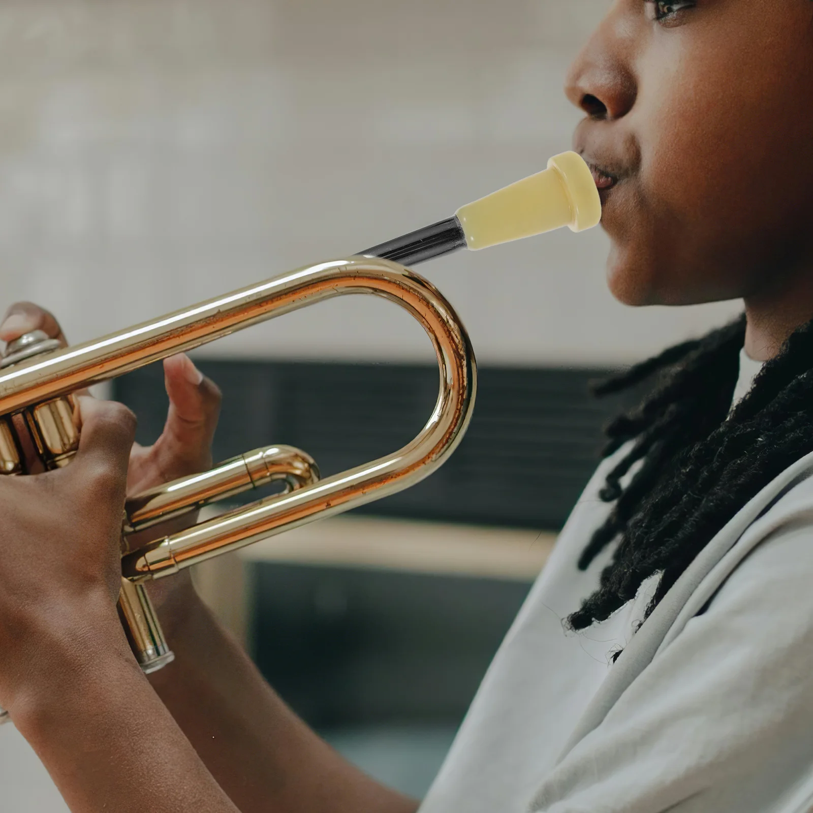 Beginner-Friendly Trumpet Mouthpiece Metal and ABS Build Labor-Saving Playing Experience Ideal for Practice Silver-Plated
Beginner-Friendly Trumpet Mouthpiece Metal and ABS Build Labor-Saving Playing Experience Ideal for Practice Silver-Plated