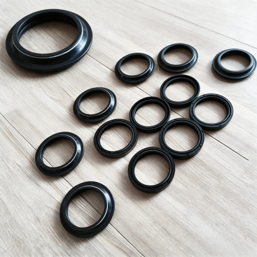 48x58x10 48*58 Front Fork Damper Oil Seal 48 58 Dust Seal For Kawasaki KX125 KX250 KX 125 250 For Honda CR250R CR250 CR 250 R
48x58x10 48*58 Front Fork Damper Oil Seal 48 58 Dust Seal For Kawasaki KX125 KX250 KX 125 250 For Honda CR250R CR250 CR 250 R
