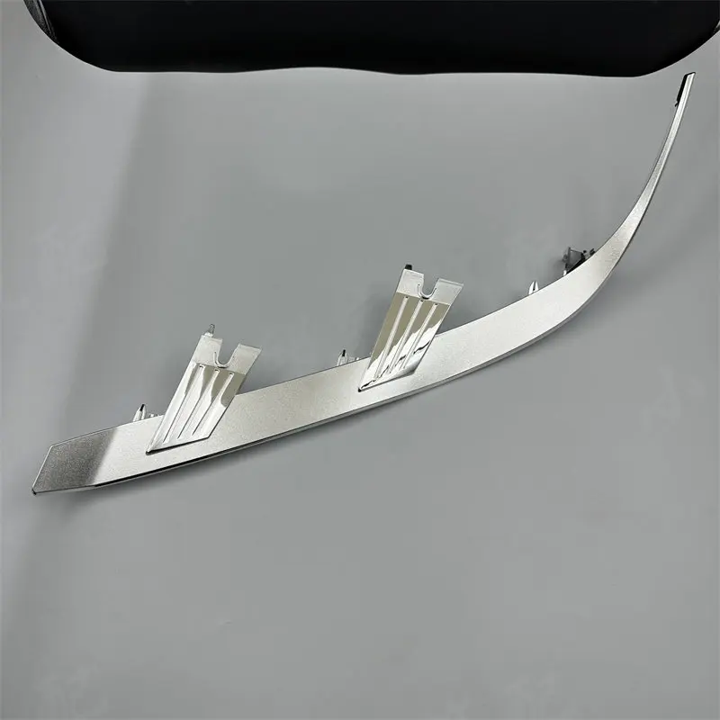 For BMW X5 X6 F15 F16 low-end front headlights interior panel electroplated decorative frame bright silver bowl
For BMW X5 X6 F15 F16 low-end front headlights interior panel electroplated decorative frame bright silver bowl