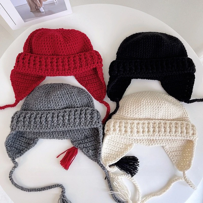 Fashion Woolen Hat Female Winter Outdoor Warm Ear Protection Casual Solid Color Knit Hat
Fashion Woolen Hat Female Winter Outdoor Warm Ear Protection Casual Solid Color Knit Hat