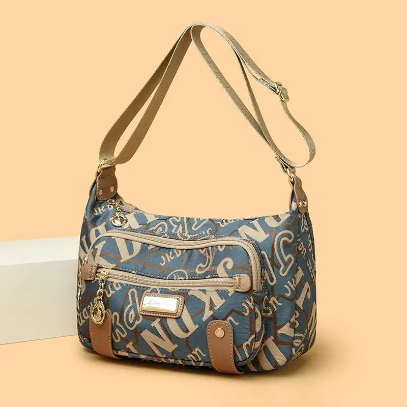 AS6262 Women's Oxford Cloth Shoulder Bag Embroidered Mom Bag Fashion Middle-aged and Elderly Satchel Bag
AS6262 Women's Oxford Cloth Shoulder Bag Embroidered Mom Bag Fashion Middle-aged and Elderly Satchel Bag