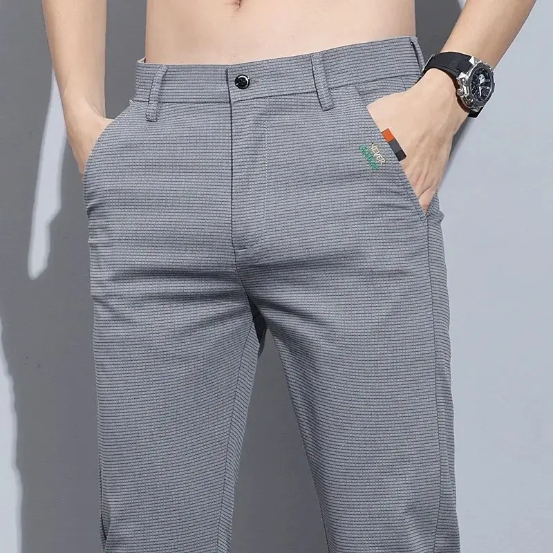 Лето 202, тонкие мужские повседневные брюки, модные брендовые свободные прямые брюки, облегающие тактические брюки-карго в клетку, рабочие деловые брюки для мужчин
Лето 202, тонкие мужские повседневные брюки, модные брендовые свободные прямые брюки, облегающие тактические брюки-карго в клетку, рабочие деловые брюки для мужчин