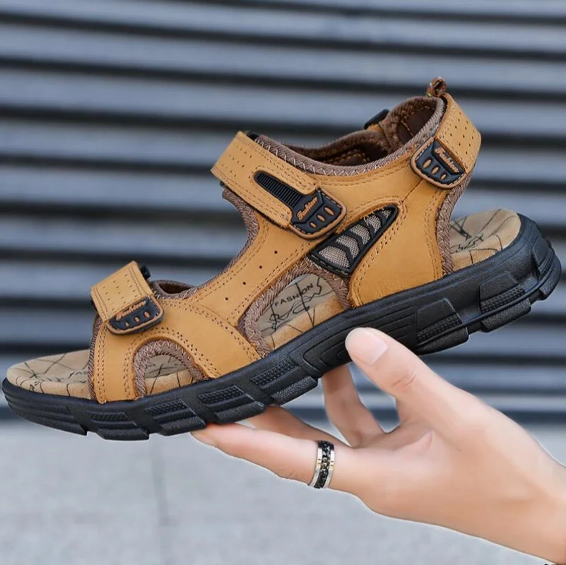 Summer Men's Leather Sandals Outdoor Resort Beach Shoes Soft Rubber Lightweight Hiking Shoes Anti-slip Wear-resistant Sandals
Summer Men's Leather Sandals Outdoor Resort Beach Shoes Soft Rubber Lightweight Hiking Shoes Anti-slip Wear-resistant Sandals