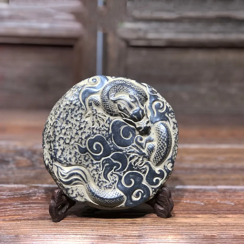 Retro imitation bluestone Longteng Sihai relief craft teapot base home tea room desktop decoration
Retro imitation bluestone Longteng Sihai relief craft teapot base home tea room desktop decoration