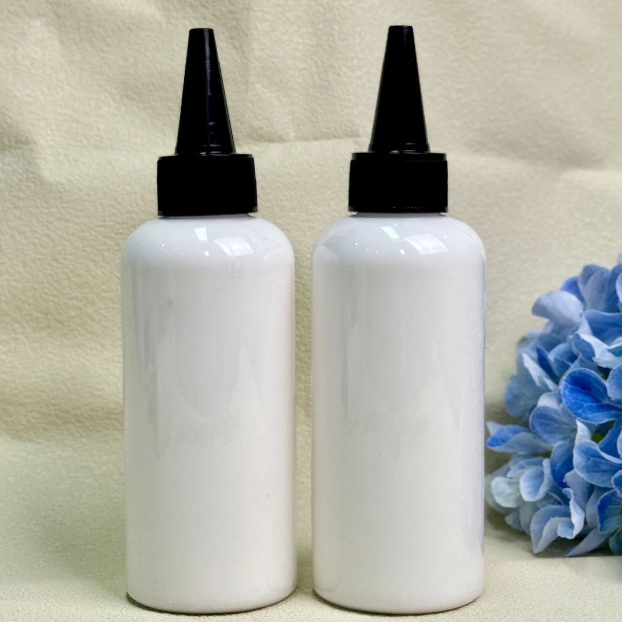 120ml Super Strong Bond Wig Glue Waterproof Extra Hold Invisible Adhesive for Lace Wigs Toupees Front Lace Hair Accessory
120ml Super Strong Bond Wig Glue Waterproof Extra Hold Invisible Adhesive for Lace Wigs Toupees Front Lace Hair Accessory