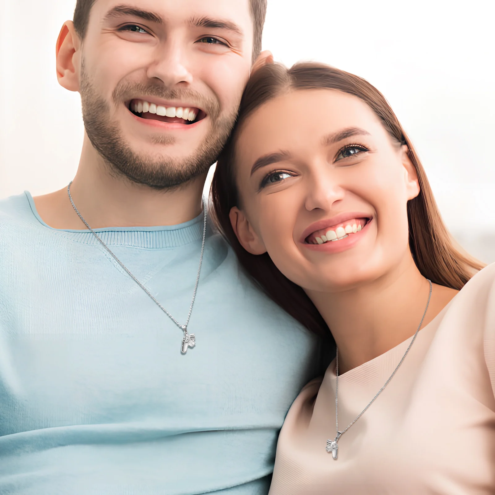 1 set Couples Necklace Set Alloy Material Magnetic Game Adjustable Length Matching Jewelry for Relationship Friends
1 set Couples Necklace Set Alloy Material Magnetic Game Adjustable Length Matching Jewelry for Relationship Friends