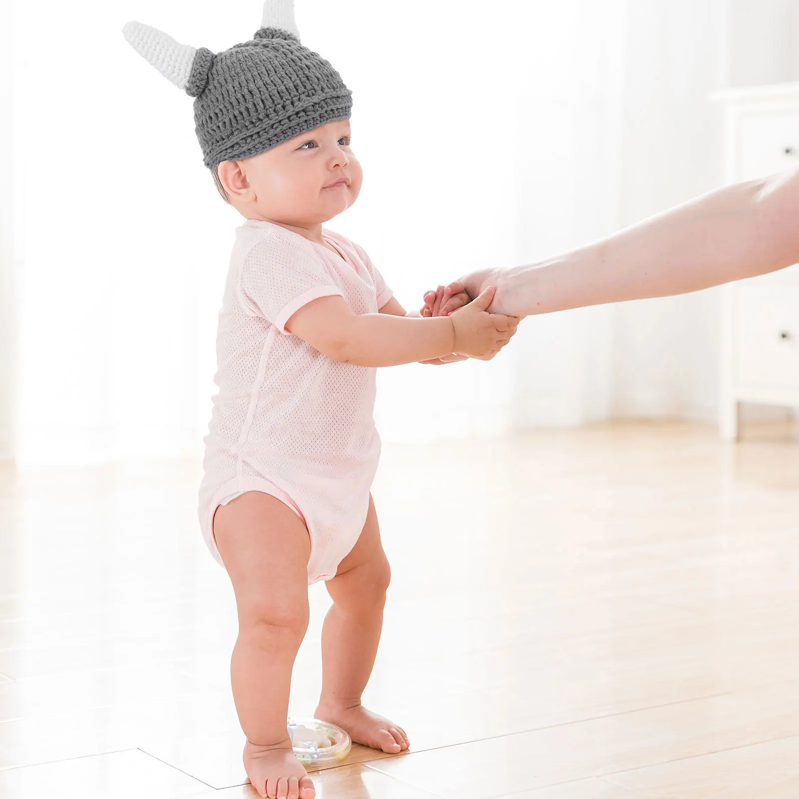 Baby Hat Grey Winter Warm Knit Beanie for Infant Kids Soft Stretchy Wool Cap Cute Cartoon Design Comfortable Holiday Gift
Baby Hat Grey Winter Warm Knit Beanie for Infant Kids Soft Stretchy Wool Cap Cute Cartoon Design Comfortable Holiday Gift