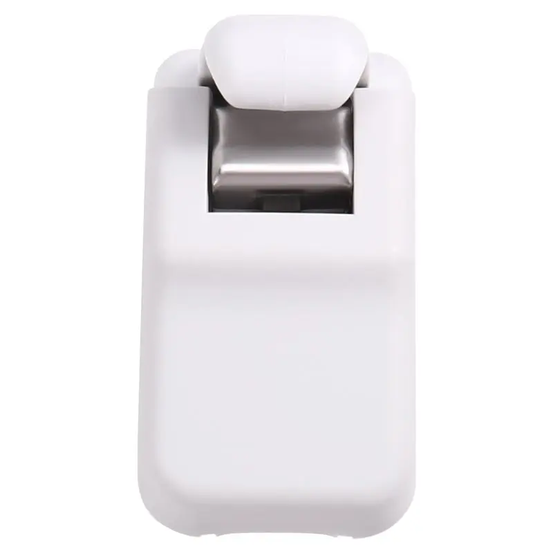 Крючок-держатель для солнцезащитного козырька AB16-Car 735602438 для Jeep Renegade Grand Cherokee 2015-2021, замена крепления солнцезащитного козырька
Крючок-держатель для солнцезащитного козырька AB16-Car 735602438 для Jeep Renegade Grand Cherokee 2015-2021, замена крепления солнцезащитного козырька