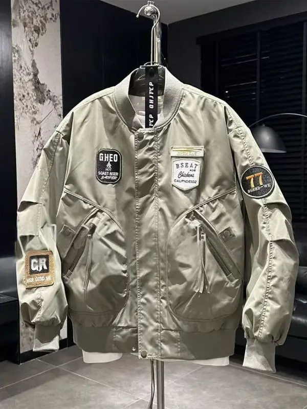 American Retro Casual Embroidered Jaet Loose Men's Baseball Coat Pilot Jaet Polyester Fiber Zipper Closure Leisure Sle
American Retro Casual Embroidered Jaet Loose Men's Baseball Coat Pilot Jaet Polyester Fiber Zipper Closure Leisure Sle