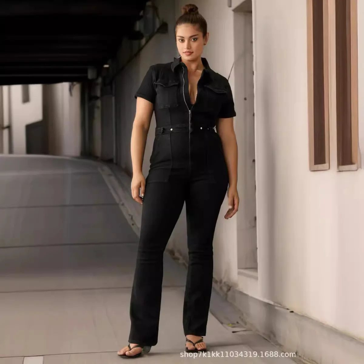 Spring And Summer New Fashion Versatile Casual Fashion Thin Women's Slim Jumpsuit
Spring And Summer New Fashion Versatile Casual Fashion Thin Women's Slim Jumpsuit