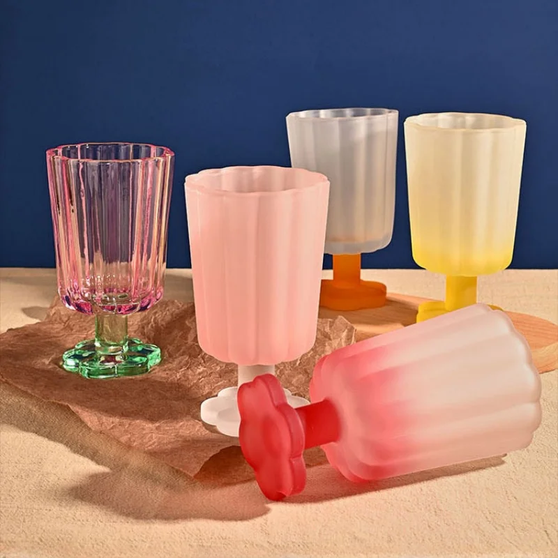 225ml Colourful Tall Glasses Vintage Home Party Party Cocktail Beer Juice Mug Summer Restaurant Ice Cream Drinking Water Cups
225ml Colourful Tall Glasses Vintage Home Party Party Cocktail Beer Juice Mug Summer Restaurant Ice Cream Drinking Water Cups