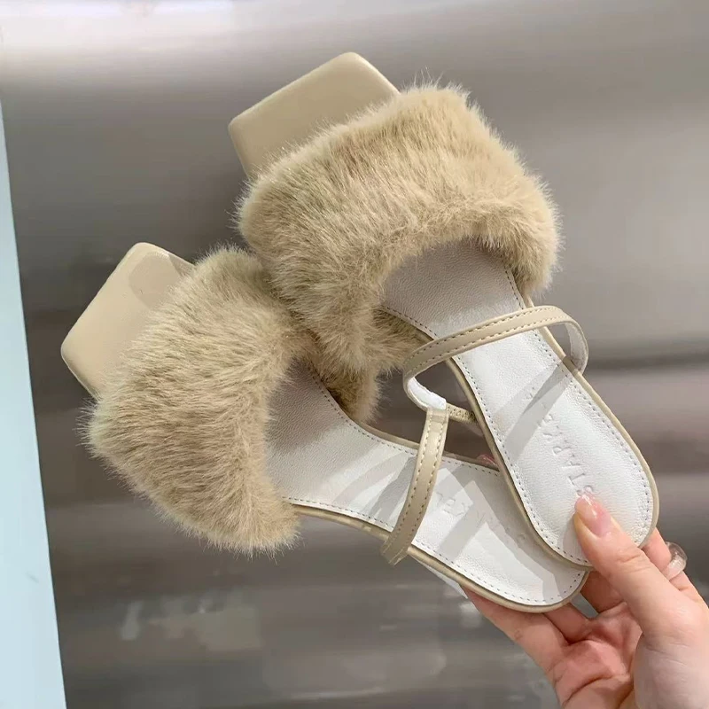 Fur Women Slippers Mid Heels Designer Shoes Dress New Fashion Woman Sandals 2025 Summer Elegant Pumps Luxury Zapatillas De Mujer
Fur Women Slippers Mid Heels Designer Shoes Dress New Fashion Woman Sandals 2025 Summer Elegant Pumps Luxury Zapatillas De Mujer