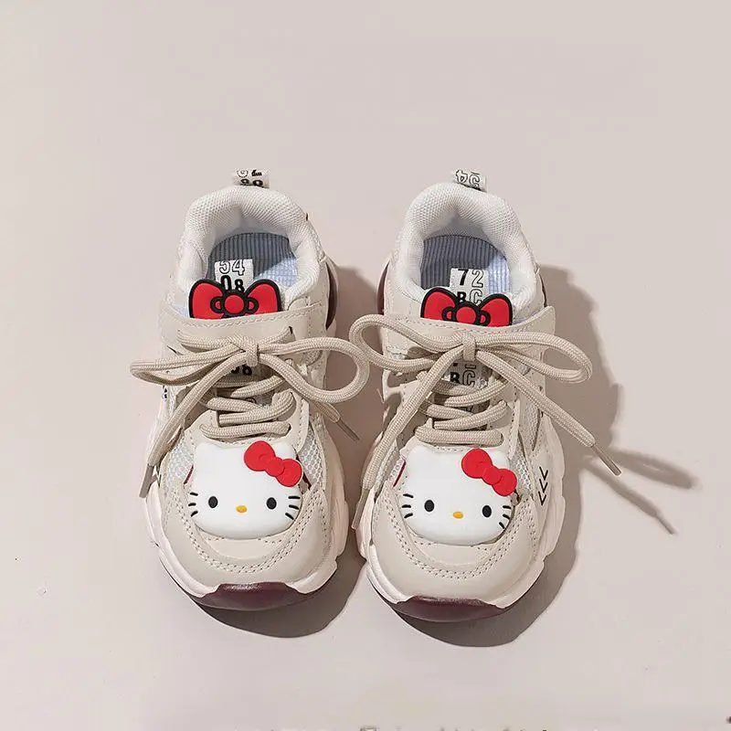 Sanrio Hello Kitty, студенческие кроссовки для девочек, весенне-осенние сетчатые кавайные модные универсальные новые повседневные детские туфли для скейтбординга, хит продаж
Sanrio Hello Kitty, студенческие кроссовки для девочек, весенне-осенние сетчатые кавайные модные универсальные новые повседневные детские туфли для скейтбординга, хит продаж