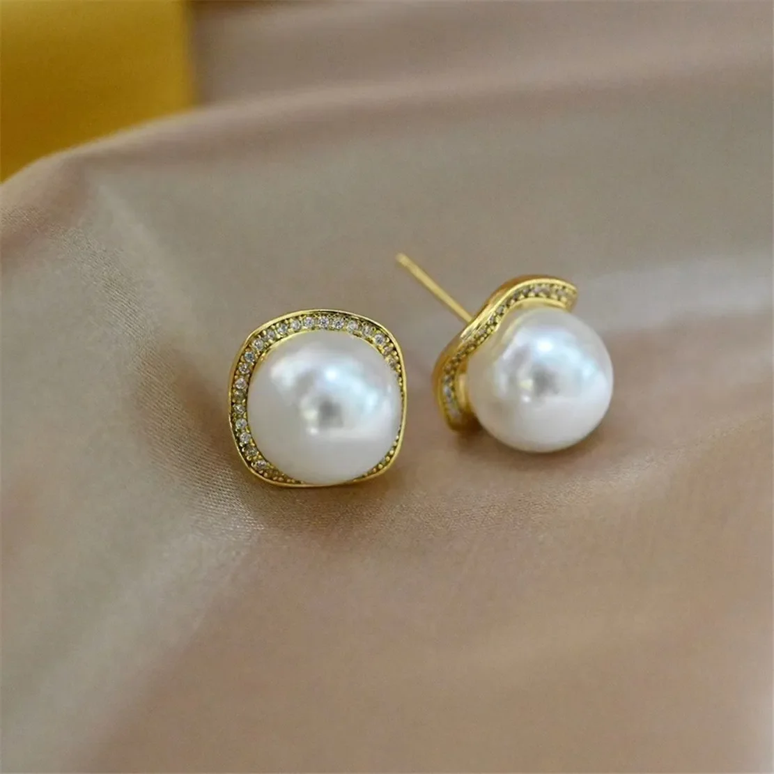 925 Stamped Alloy Gold Plating Pearl Earrings Setting DIY Jewelry Findings, Craft Supplies Handmade Earrings Accessory No Pearl
925 Stamped Alloy Gold Plating Pearl Earrings Setting DIY Jewelry Findings, Craft Supplies Handmade Earrings Accessory No Pearl