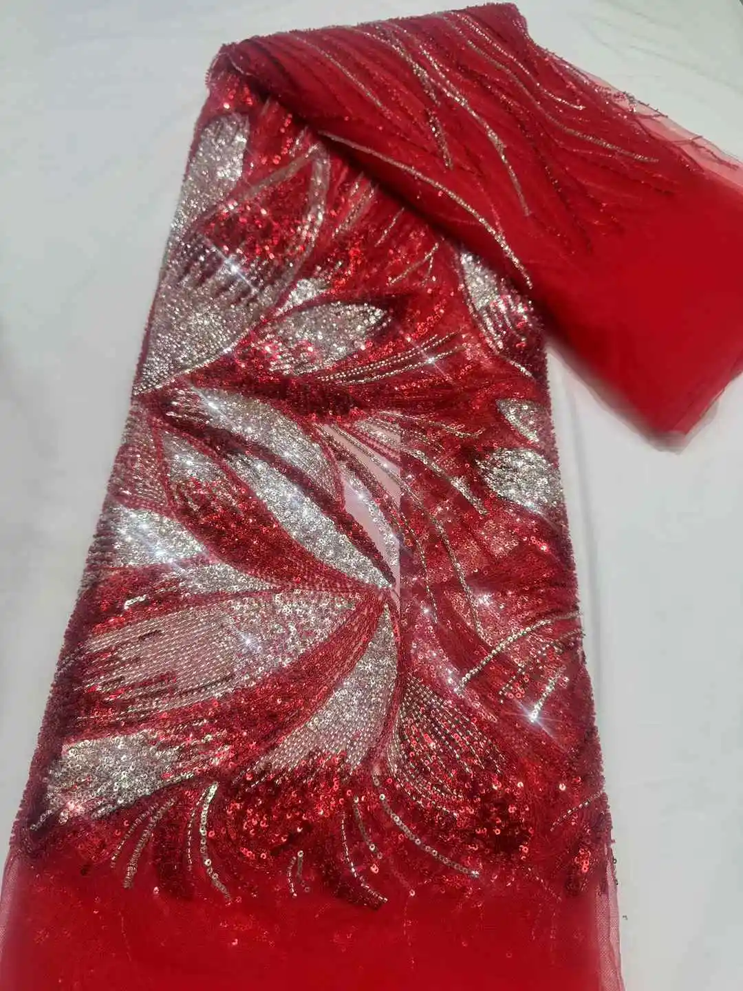 2025 Luxury Heavy Beaded Lace Fabric High Quality African Embroidery Sequins Beaded Red Tulle Lace Fabric For Evening Dresses
2025 Luxury Heavy Beaded Lace Fabric High Quality African Embroidery Sequins Beaded Red Tulle Lace Fabric For Evening Dresses