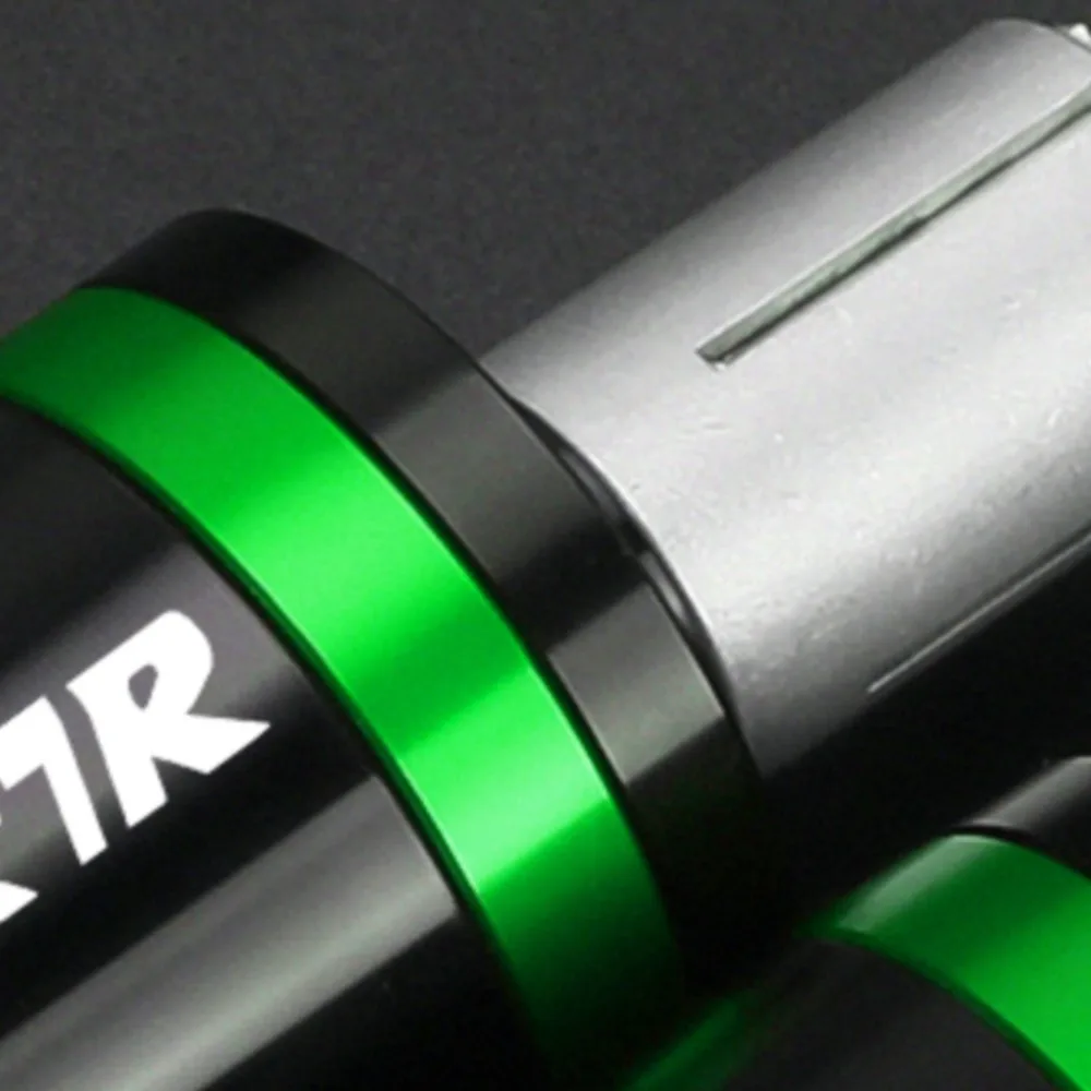 7/8" 22mm Motorcycle Accessories Hand bar Handlebar Grips ends Weights For KAWASAK Ninja ZX7R ZX 7R 1996 2003 2020 2025 2026
7/8" 22mm Motorcycle Accessories Hand bar Handlebar Grips ends Weights For KAWASAK Ninja ZX7R ZX 7R 1996 2003 2020 2025 2026