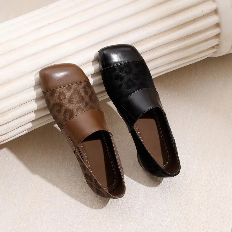 2026 Spring New Women Luxury Patchwork Leopard Print Loafers Comfortable Deep Mouth Slip On Single Shoes Casual Flat Shoes
2026 Spring New Women Luxury Patchwork Leopard Print Loafers Comfortable Deep Mouth Slip On Single Shoes Casual Flat Shoes