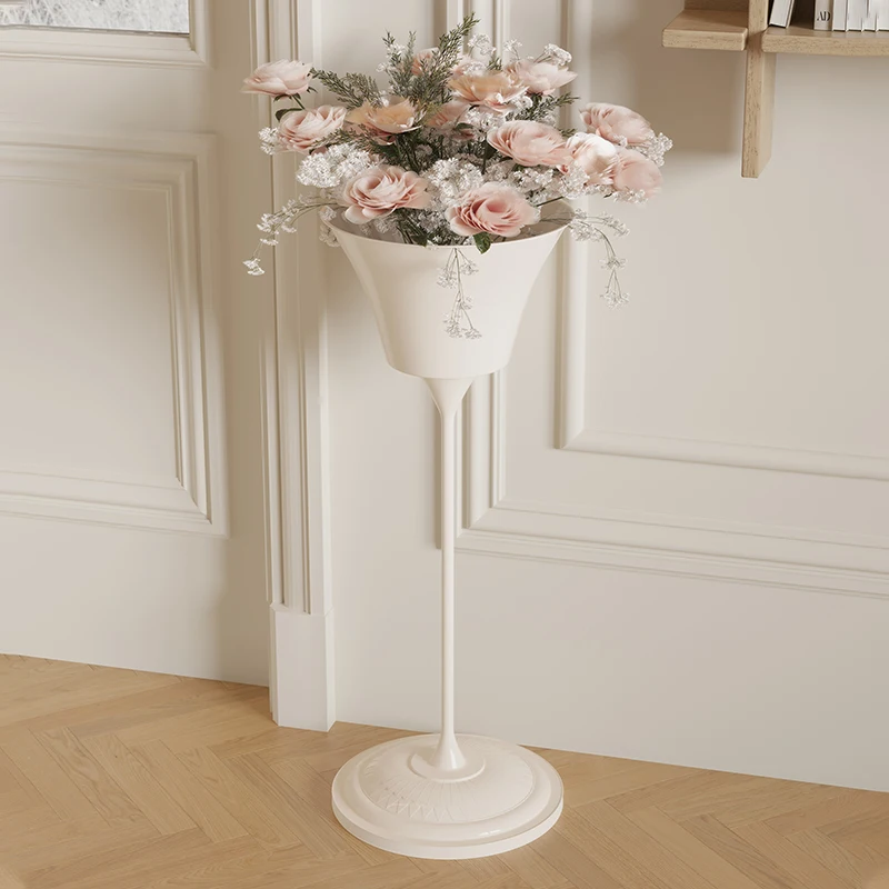 Flower rack living room floor-to-ceiling cabinet next to sofa light luxury wrought iron indoor succulent flower pot rack
Flower rack living room floor-to-ceiling cabinet next to sofa light luxury wrought iron indoor succulent flower pot rack