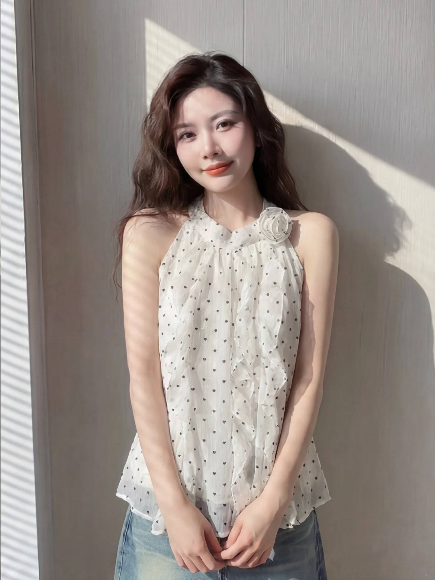 French Style Chiffon Blouse Women Summer Thin Dot Print Hanging Neck Sleeveless Top Shiny Thread Lace Trim Breathable Casual ...
French Style Chiffon Blouse Women Summer Thin Dot Print Hanging Neck Sleeveless Top Shiny Thread Lace Trim Breathable Casual ...