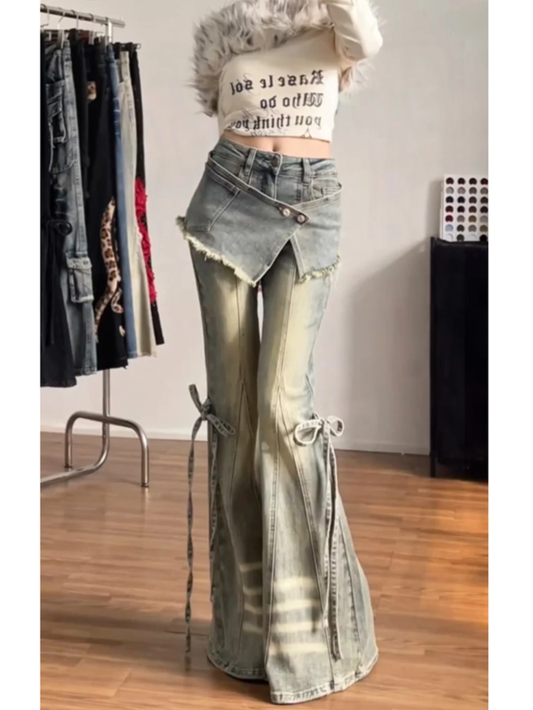 American Sle Hot Girl High Waist Bell Bot Jeans Women's Slim Fit Casual Blue Denim Spring New Arrival Faionable
American Sle Hot Girl High Waist Bell Bot Jeans Women's Slim Fit Casual Blue Denim Spring New Arrival Faionable