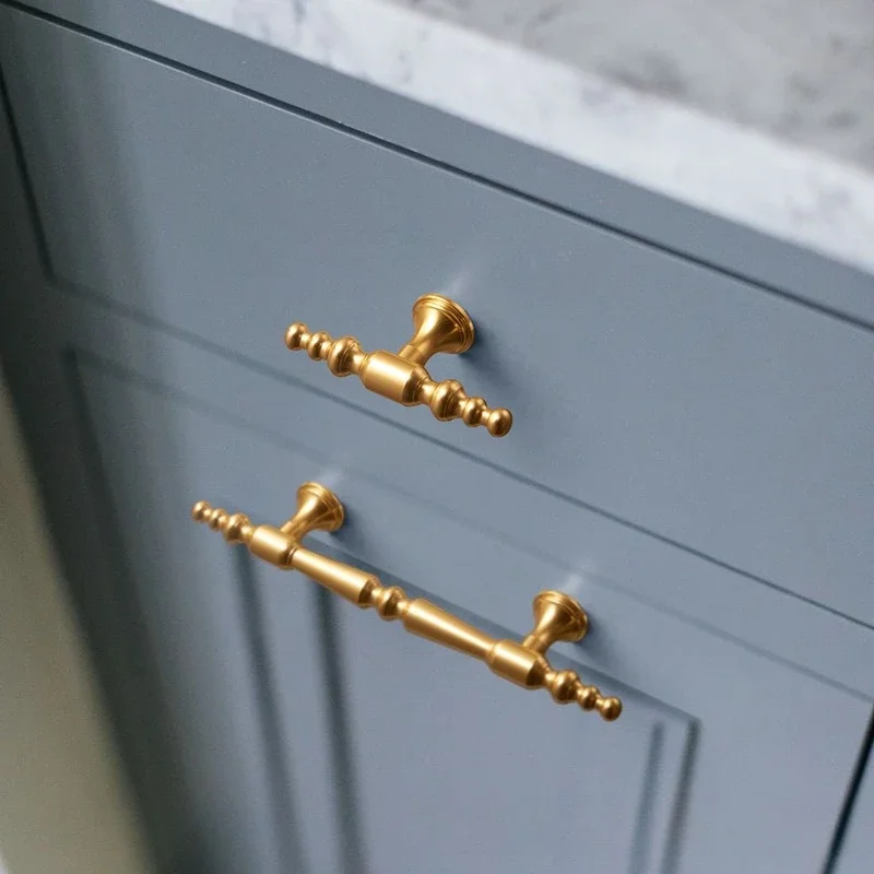 American style wardrobe cabinet door handles kitchen drawer handles shoe cabinet door handles single hole furniture hardware
American style wardrobe cabinet door handles kitchen drawer handles shoe cabinet door handles single hole furniture hardware