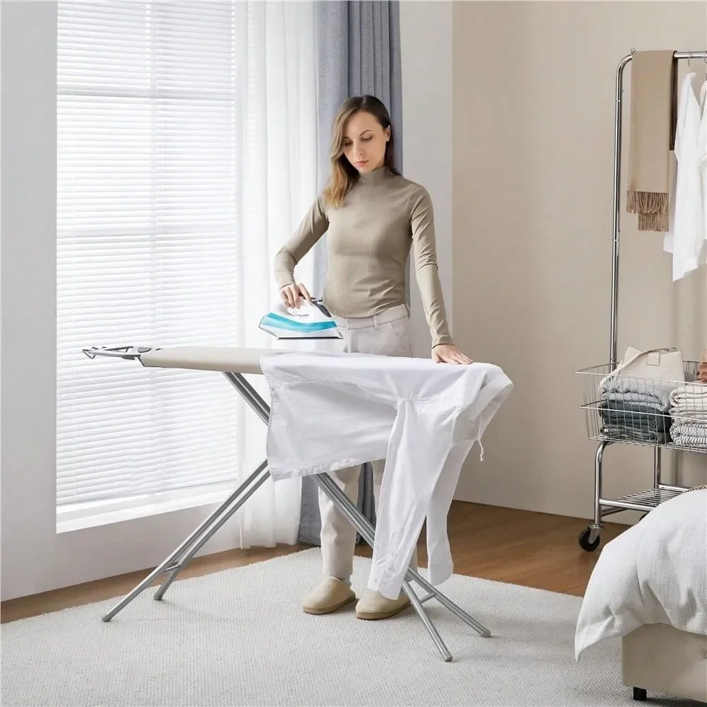 1PC Full Size Foldable Ironing Board With 4 Legs For Laundry
1PC Full Size Foldable Ironing Board With 4 Legs For Laundry