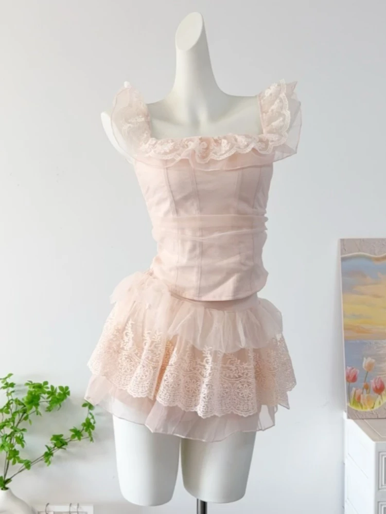 New Summer Casual Sweet 2 Piece Set Women Lace High Waist Design Mini Skirt Suit Female Solid Chic Vintage Beach Style Outfits
New Summer Casual Sweet 2 Piece Set Women Lace High Waist Design Mini Skirt Suit Female Solid Chic Vintage Beach Style Outfits