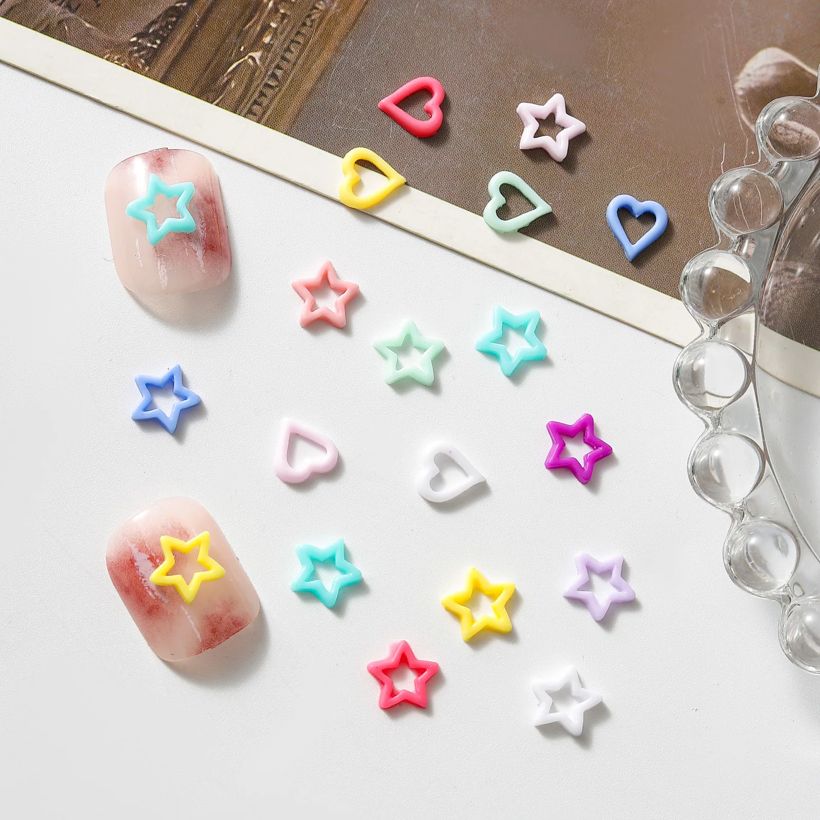 Random Mix 50Pcs Sweet Dopamine Hollow Love Nail Art Charms Jewelry Flat-Bottomed Five-Pointed Star Accessories Junk Phone Case
Random Mix 50Pcs Sweet Dopamine Hollow Love Nail Art Charms Jewelry Flat-Bottomed Five-Pointed Star Accessories Junk Phone Case