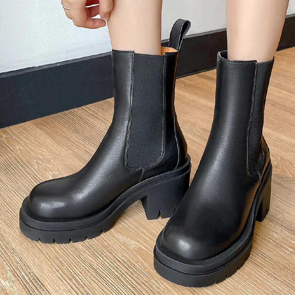 Women's genuine leather chunky heel platform slip-on autumn mid-calf boots soft comfortable punk chelsea boots shoes half boots
Women's genuine leather chunky heel platform slip-on autumn mid-calf boots soft comfortable punk chelsea boots shoes half boots