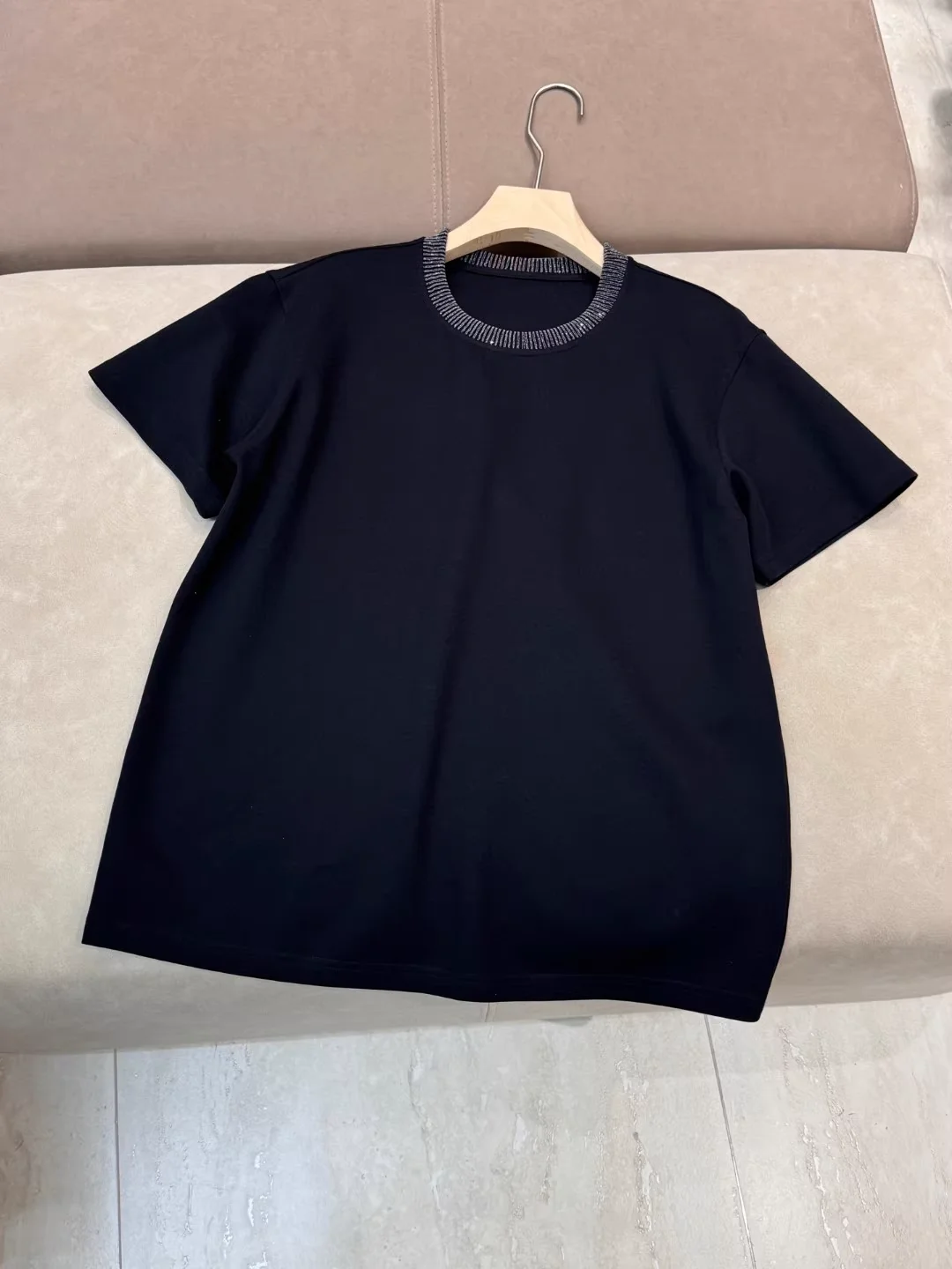 Summer 2025 Women Beaded T-Shirt Cotton Blend Round Neck Short Sleeve Loose Tee Tops
Summer 2025 Women Beaded T-Shirt Cotton Blend Round Neck Short Sleeve Loose Tee Tops