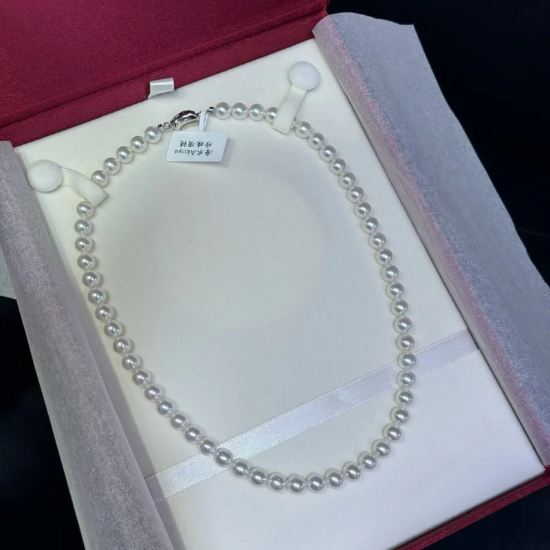 -8mm natural seawater akoya pearl necklace, suitable everyday wear
-8mm natural seawater akoya pearl necklace, suitable everyday wear