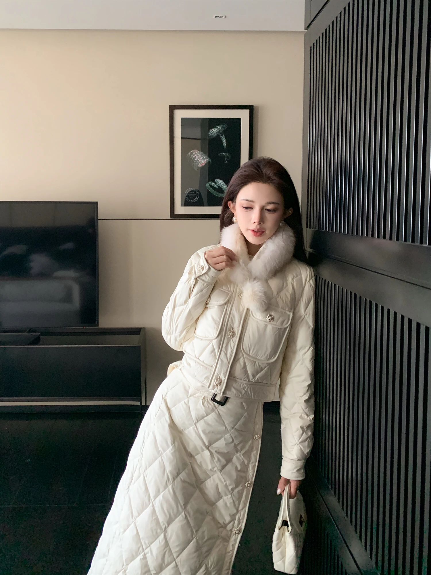 LADIESFIRST ort Quilted Jaet Women's Winter Coat Detachable Fur Collar with Belt Warm Commute Sle White Du down Filling
LADIESFIRST ort Quilted Jaet Women's Winter Coat Detachable Fur Collar with Belt Warm Commute Sle White Du down Filling