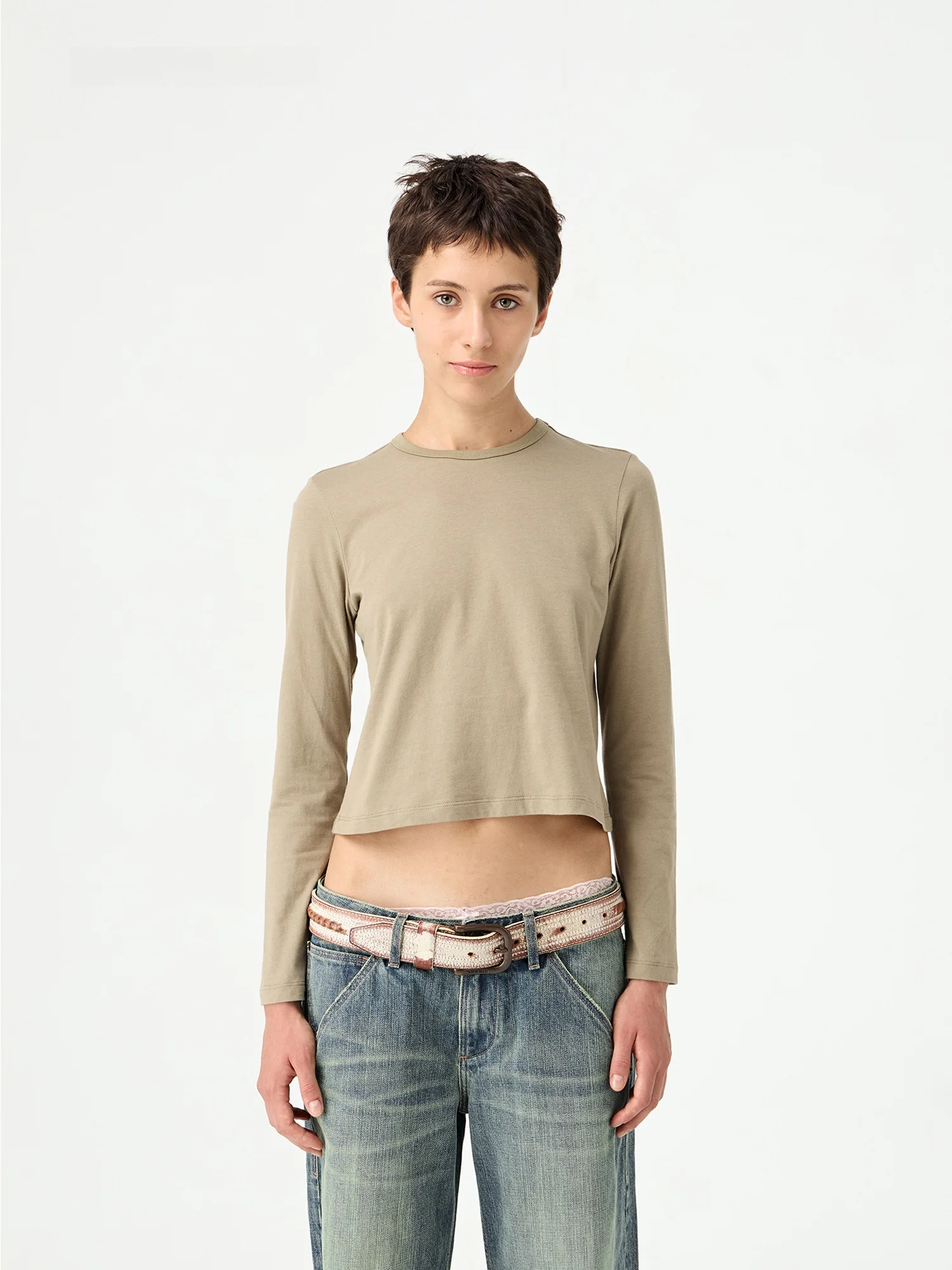 EMM Box0 Хлопковая футболка свободного кроя с длинными рукавами и высокой талией, дышащая, удобная, повседневная женская кофта
EMM Box0 Хлопковая футболка свободного кроя с длинными рукавами и высокой талией, дышащая, удобная, повседневная женская кофта