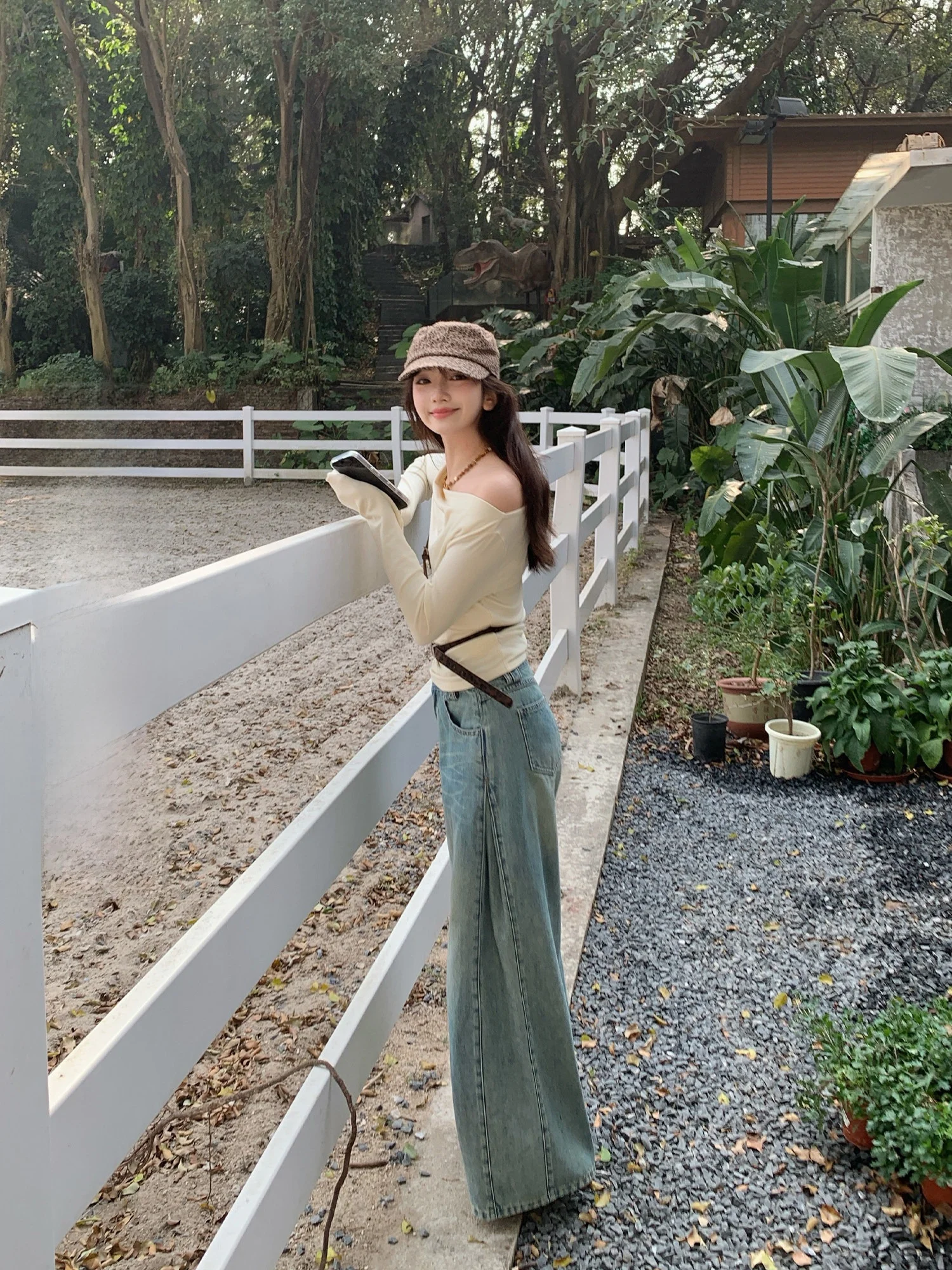 Spring Denim High Waist Wide Leg Pants Design Sensation Small Crowd Illusory Height Fashionable Casual Cotton Blend Blue Jeans
Spring Denim High Waist Wide Leg Pants Design Sensation Small Crowd Illusory Height Fashionable Casual Cotton Blend Blue Jeans