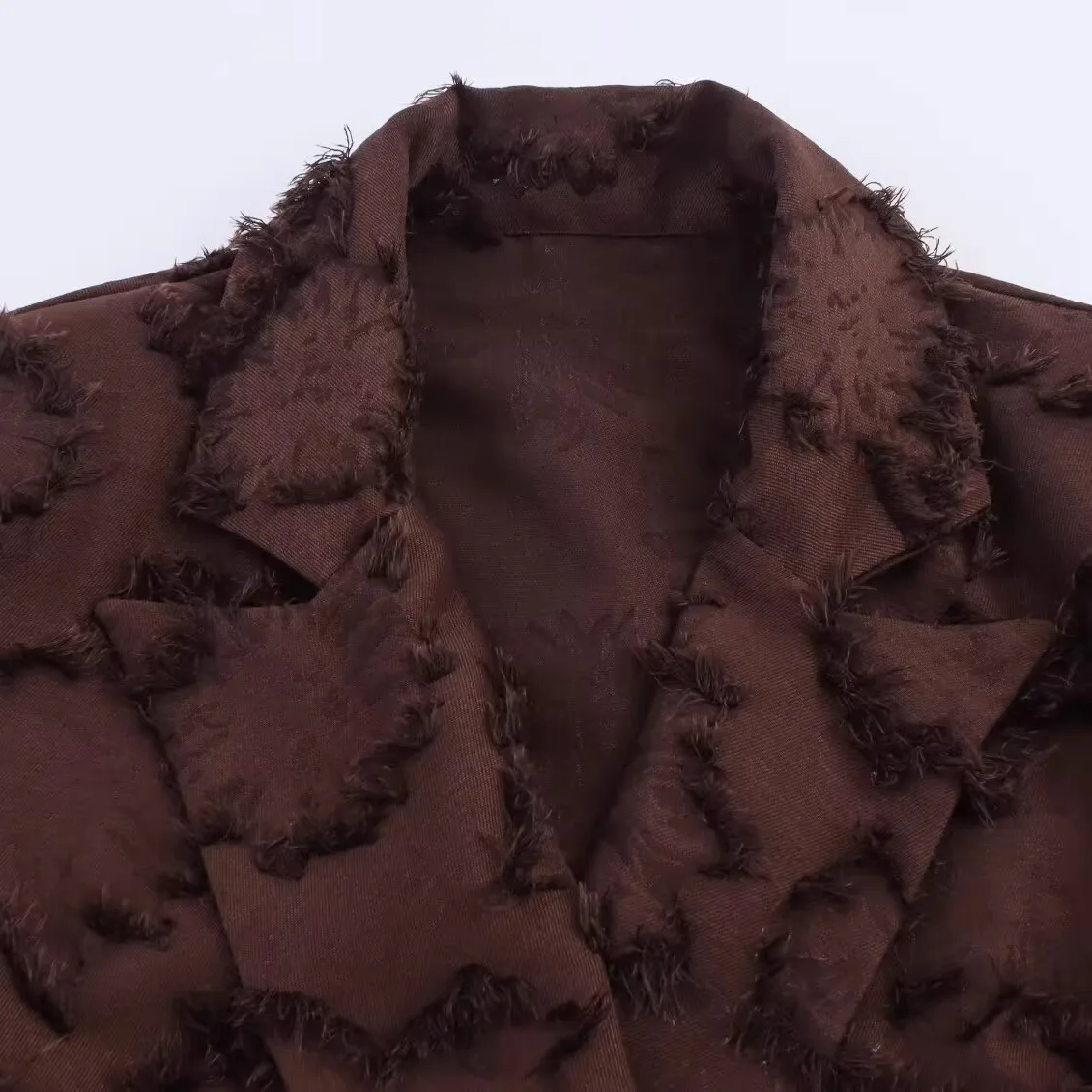 JNLEAOG, новое осеннее длинное дизайнерское пальто с цветочным вырезом, Ele Lady Sle, полиэфирное волокно, 00% женская модная верхняя одежда
JNLEAOG, новое осеннее длинное дизайнерское пальто с цветочным вырезом, Ele Lady Sle, полиэфирное волокно, 00% женская модная верхняя одежда