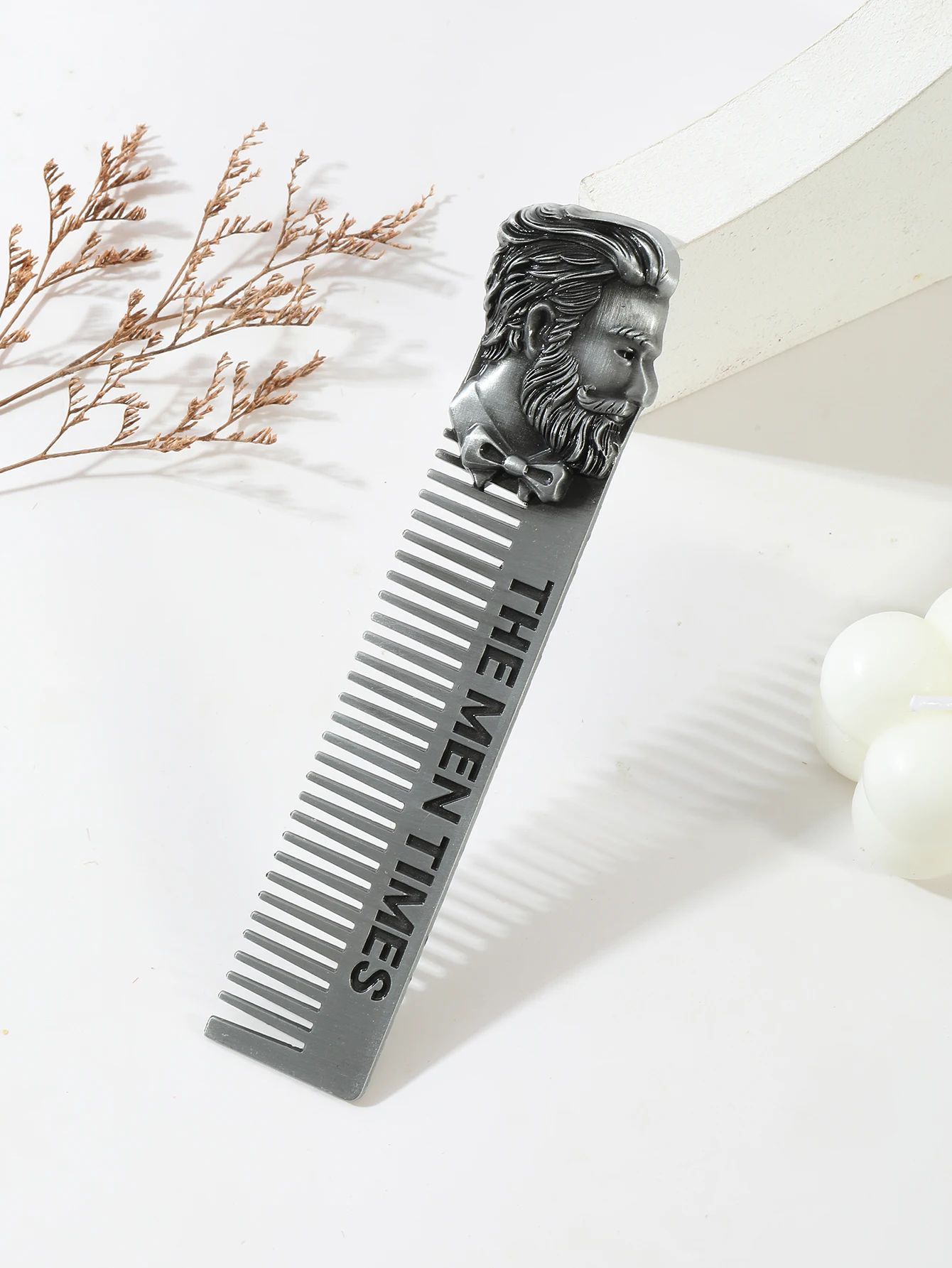 Stainless steel beard and hair comb pocket comb, portable travel comb, men's beard styling comb, special for real hair wigs
Stainless steel beard and hair comb pocket comb, portable travel comb, men's beard styling comb, special for real hair wigs