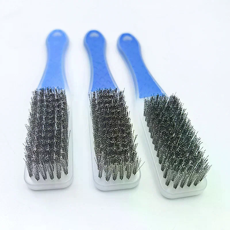 Сверхмощная проволочная щетка из нержавеющей стали с удобной пластиковой ручкой, идеально подходит для удаления ржавчины, сварочного шлака, грязи и краски
Сверхмощная проволочная щетка из нержавеющей стали с удобной пластиковой ручкой, идеально подходит для удаления ржавчины, сварочного шлака, грязи и краски