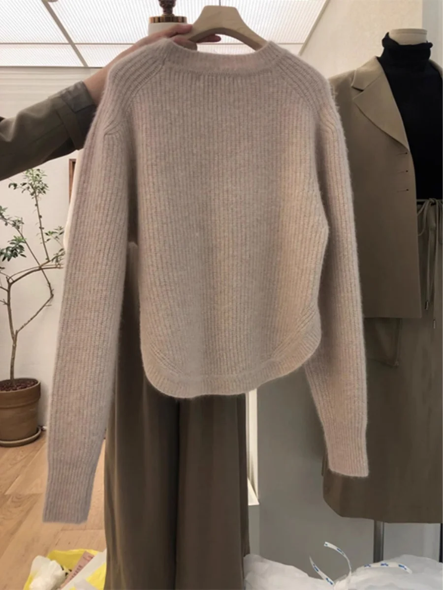 Women's Knitted ort Thiened Bear Velvet Sweater Winter Faion Inner Wear Base irt Loose Fit round Ne Long Sve Top
Women's Knitted ort Thiened Bear Velvet Sweater Winter Faion Inner Wear Base irt Loose Fit round Ne Long Sve Top