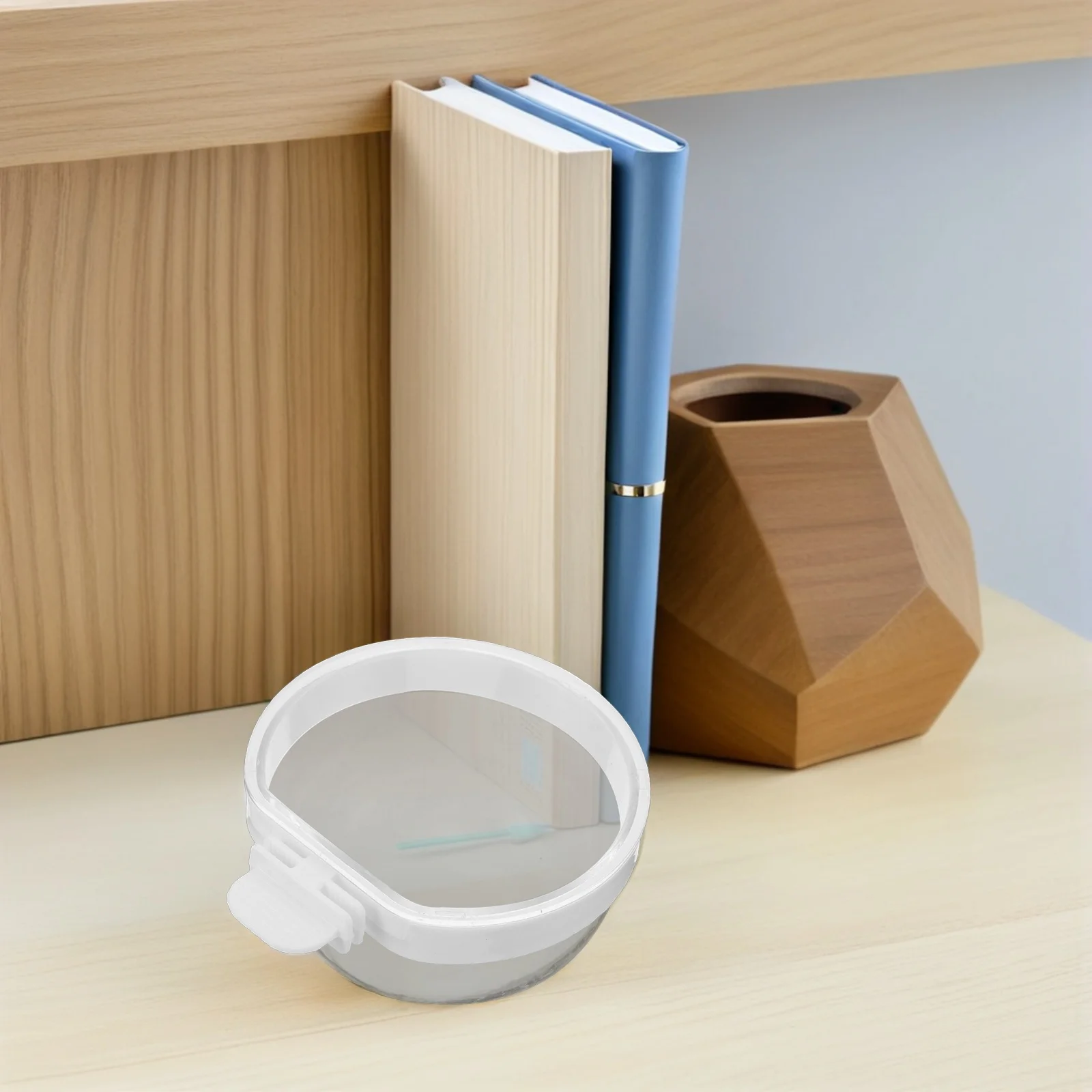 4Pcs Bird Cage Hanging Parrot Feeder Bowls Transparent Antispill Water Food Dish Cups for Small Birds Budgie Cockatiel 
4Pcs Bird Cage Hanging Parrot Feeder Bowls Transparent Antispill Water Food Dish Cups for Small Birds Budgie Cockatiel