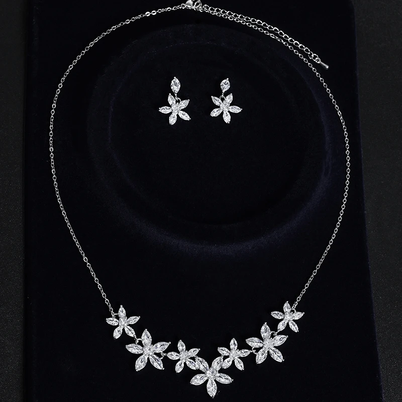 YYSUNNY Crystal Flower Bridal Jewelry Set Silver Color Earrings Necklace Set for Women Wedding Party Gift Jewelry Accessories
YYSUNNY Crystal Flower Bridal Jewelry Set Silver Color Earrings Necklace Set for Women Wedding Party Gift Jewelry Accessories