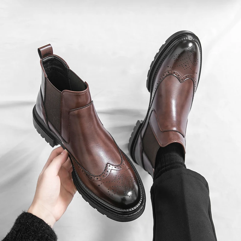 Mens Boots Men's Block Carving Chelsea Boots High Top Solid Color Classic Business Men's Boots Size 38-46
Mens Boots Men's Block Carving Chelsea Boots High Top Solid Color Classic Business Men's Boots Size 38-46