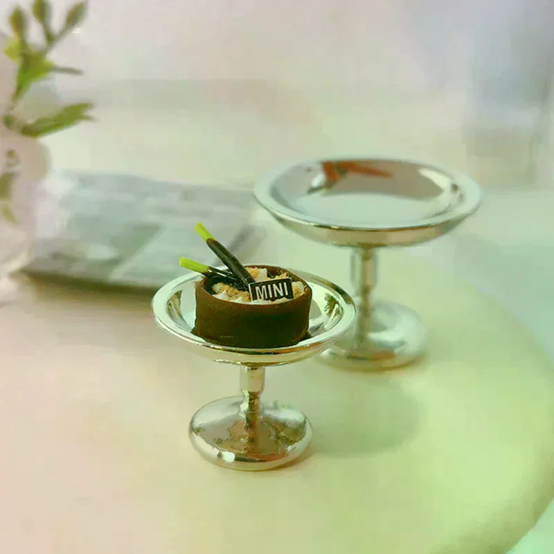 Dollhouse Miniature Metal Fruit Snack Tray Cake Tray Toy for Doll House Decoration Accessories
Dollhouse Miniature Metal Fruit Snack Tray Cake Tray Toy for Doll House Decoration Accessories